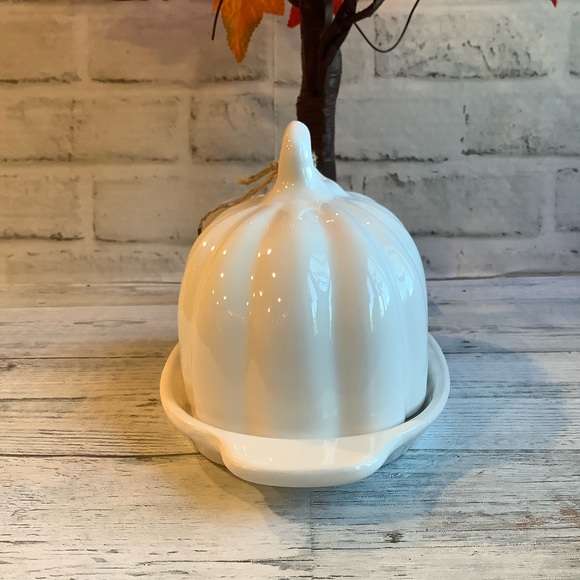 AZZURE HOME Fall Harvest Pumpkin Butter Dish - Picture 4 of 7
